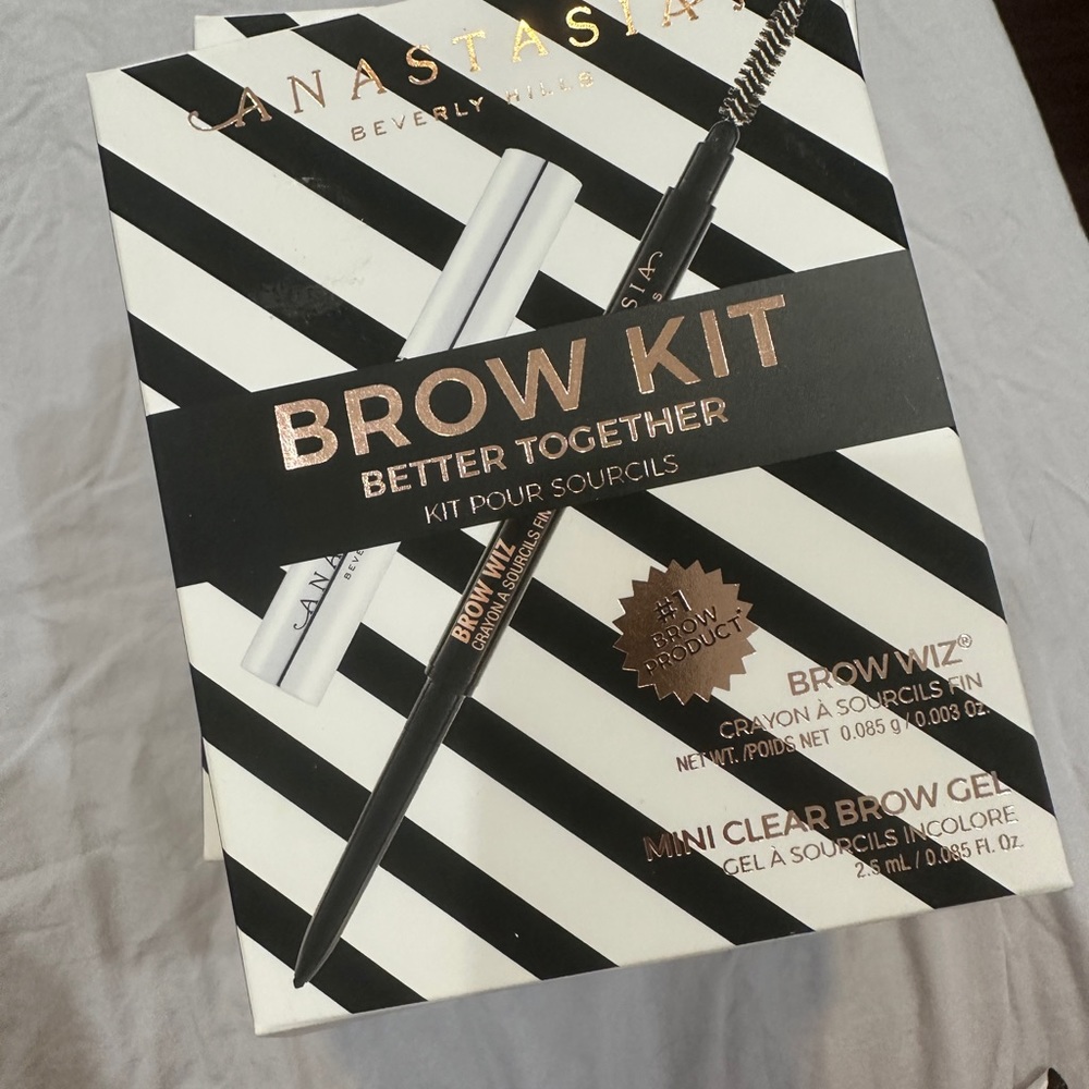 Anastasia brow wiz set with clear eyebrow gel set